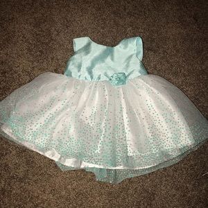 Infant baby dress size 0-3 Months.